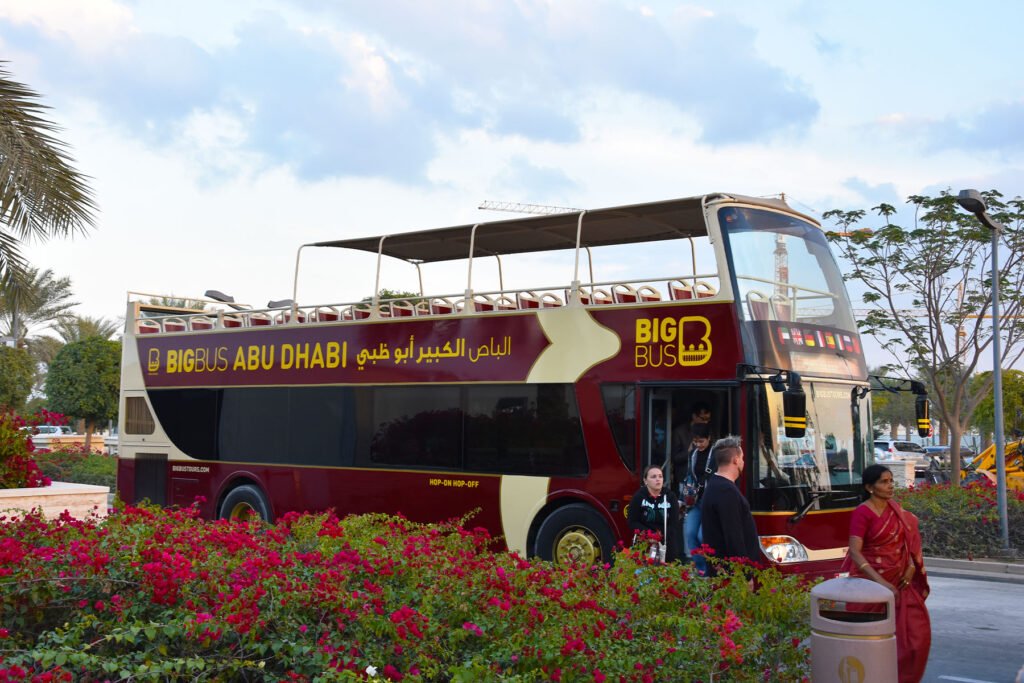 Big Bus Abu Dhabi - hop on hop off bus