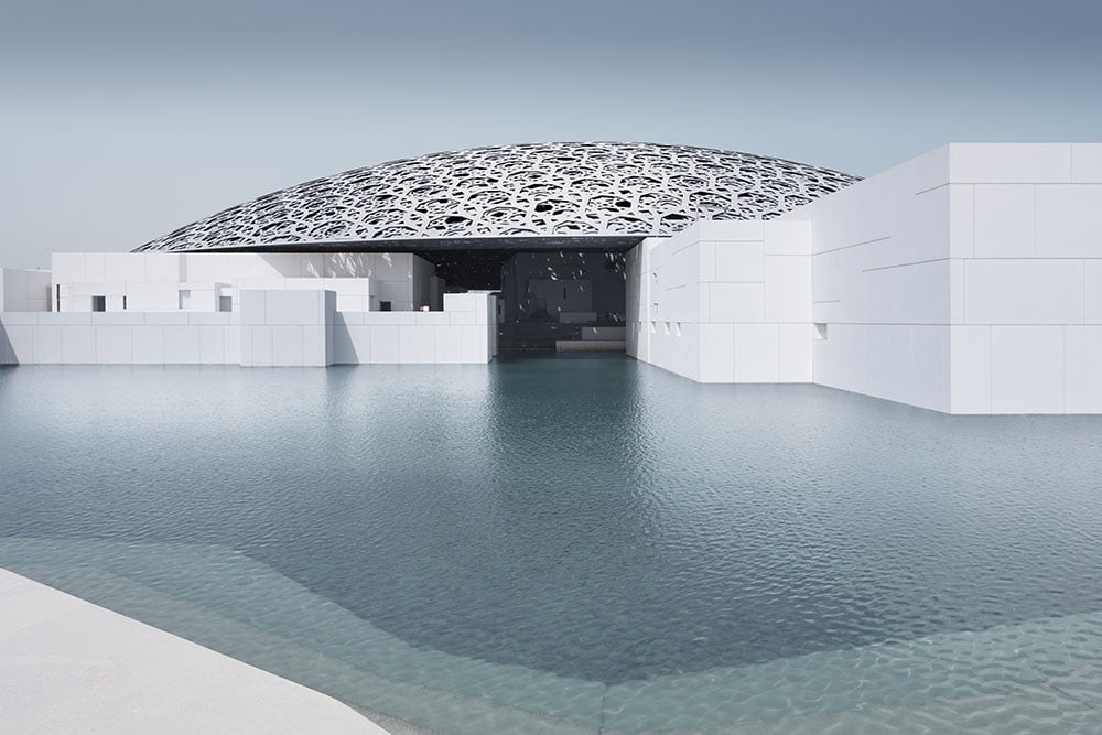 Het Louvre museum in Abu Dhabi
